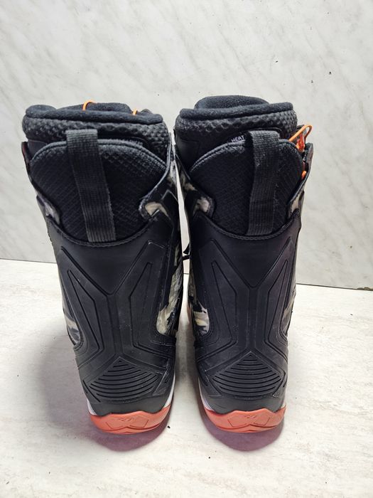 Boots 128 buti placa snowboard   Thirtytwo mărimea  43