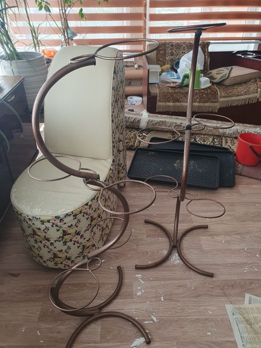 Кресло туфелька красивое