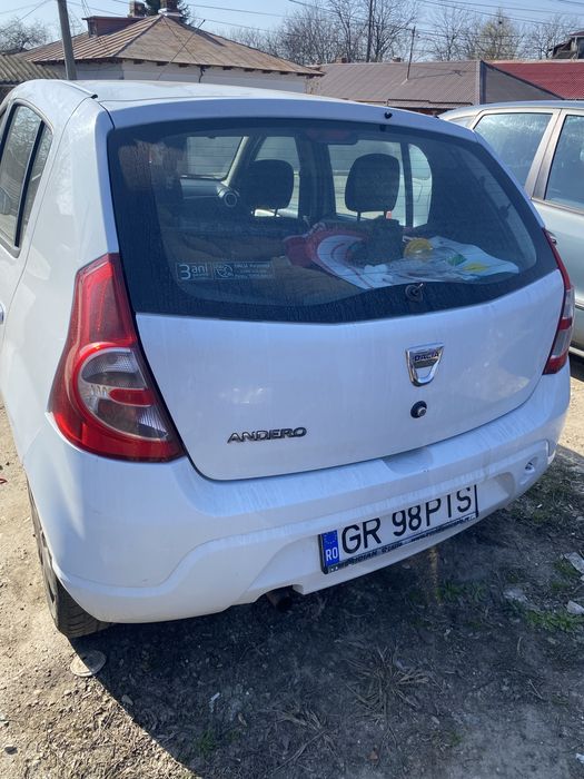 Dacia Sandero 2012