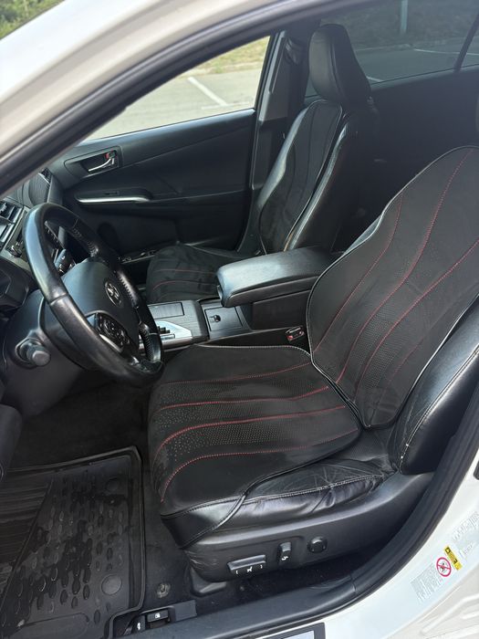Toyota Camry 50