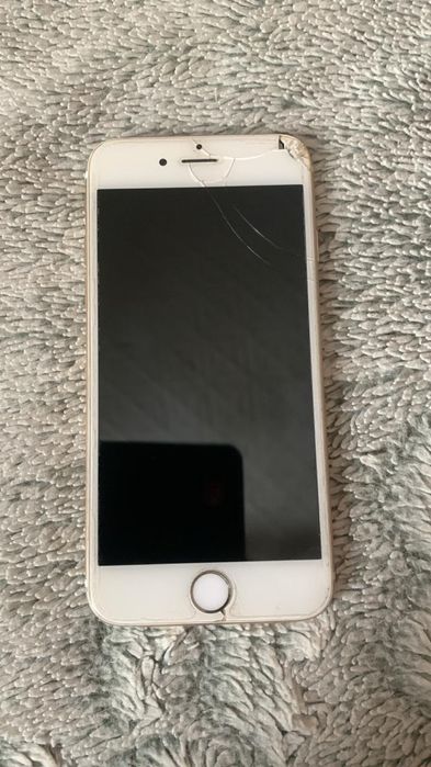 продам телефон айфон 6