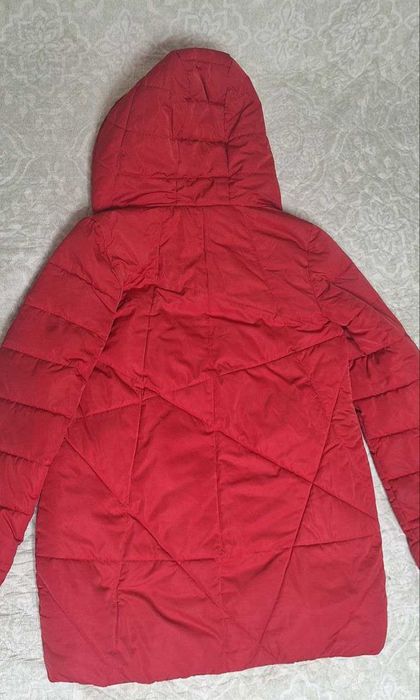 Куртка женская, на синтепоне, теплая. Размер 42.