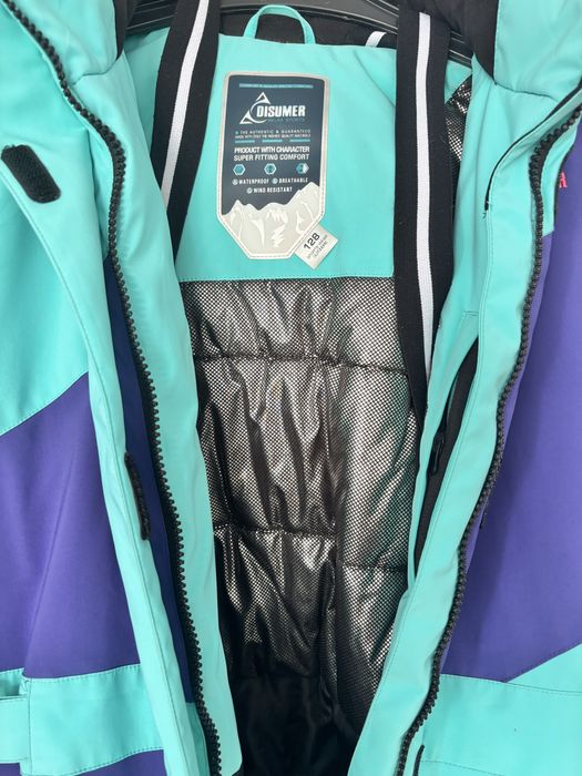 Продам комбинезон для девочки