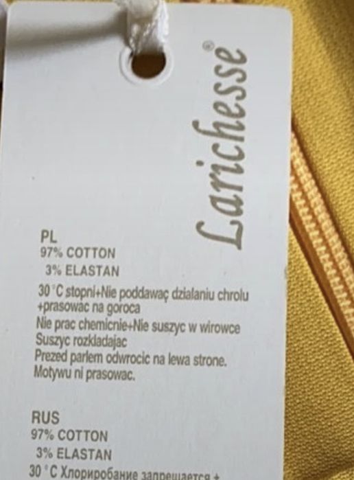 Rochie nouă cu etichetă