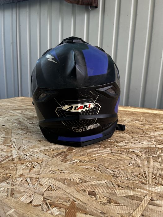 Продам эндуро шлем