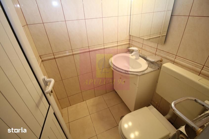 Apartament cu 3 camere de vânzare Decebal adiacent