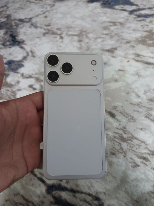 Iphone XS Max 17 korpusda