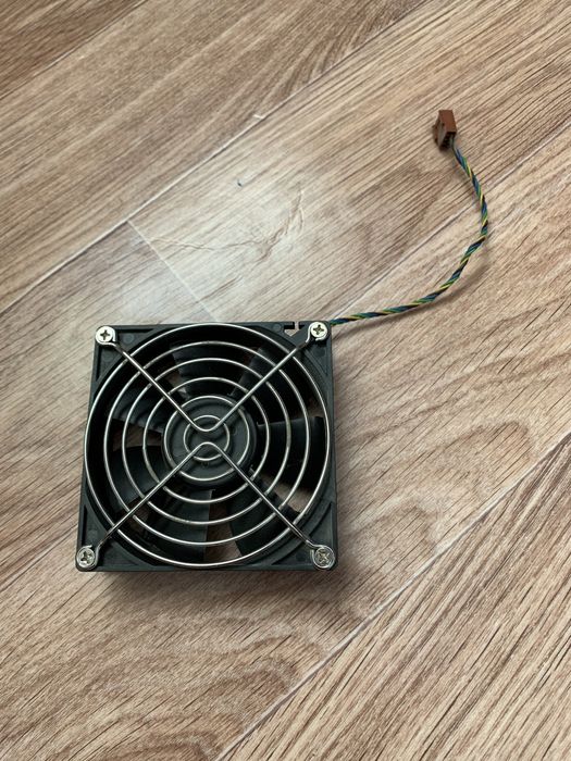 Продается куллер для процессора