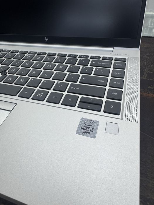 Hp Elitebook i5-10310u 8/256 14.0 FHD Ips