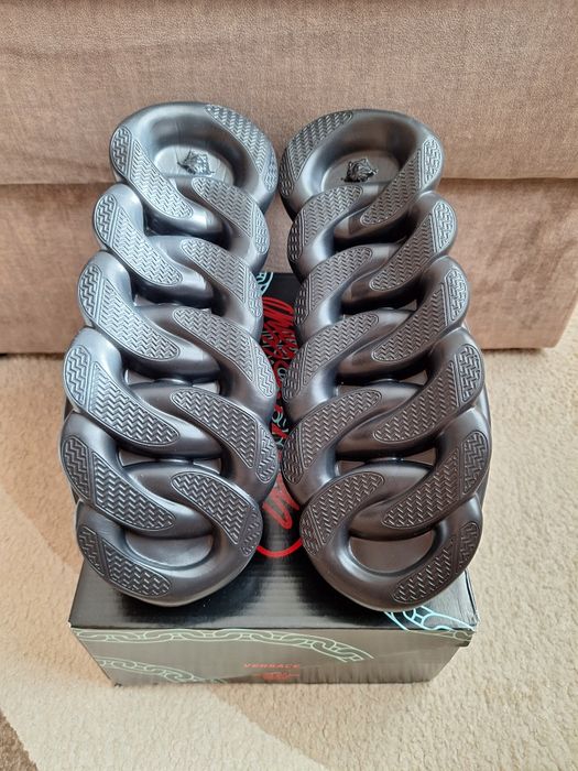 Papuci Versace Chain Reaction Negrii 42