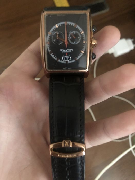 Часы позолоченные