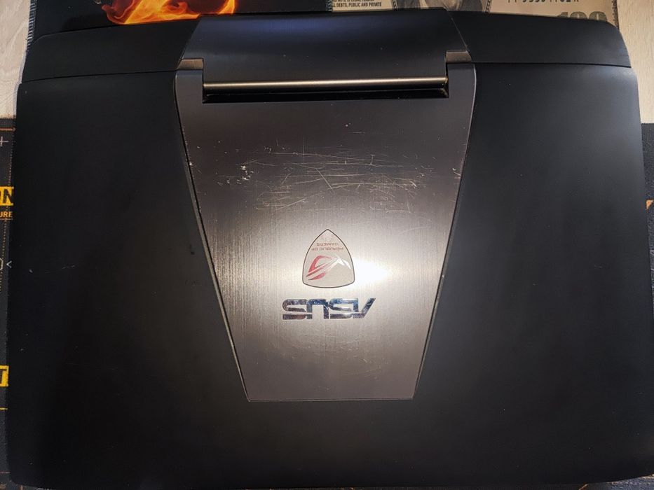в продаже игровой ноутбук ASUS