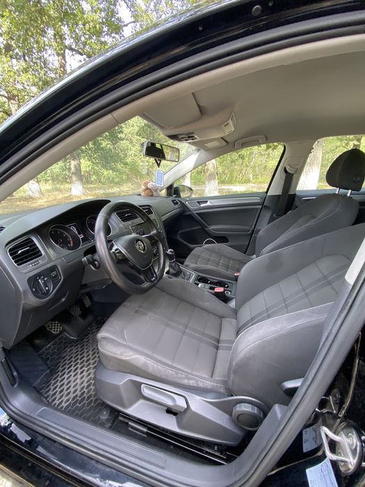 VOLKSWAGEN Golf 2013 — imagine 4