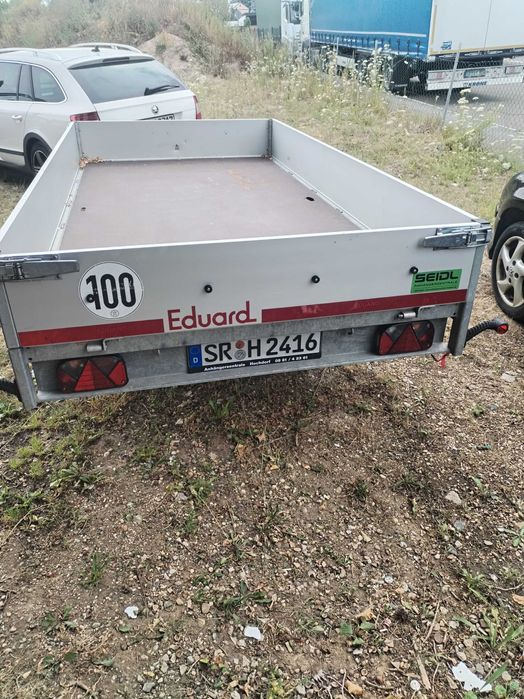 Vând remorcă 750 kg se conduce cu categoria B