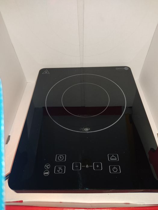 Plită pe inducție portabilă switch on