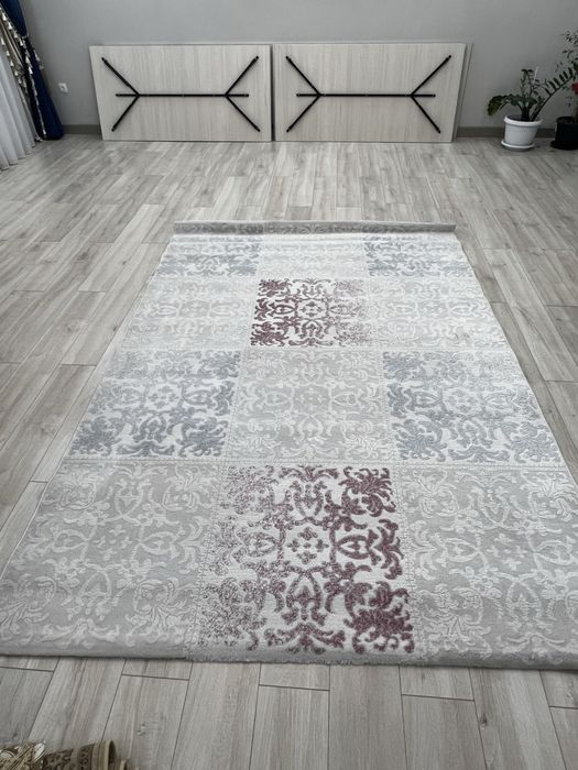 Продаются ковры новые