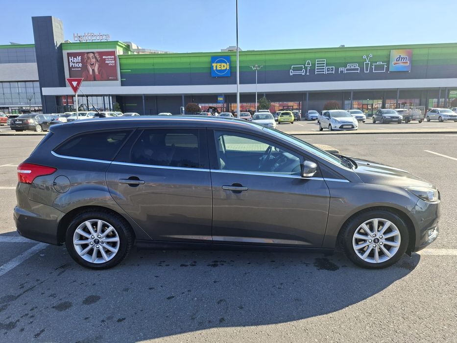 FORD FOCUS ||| Titanium