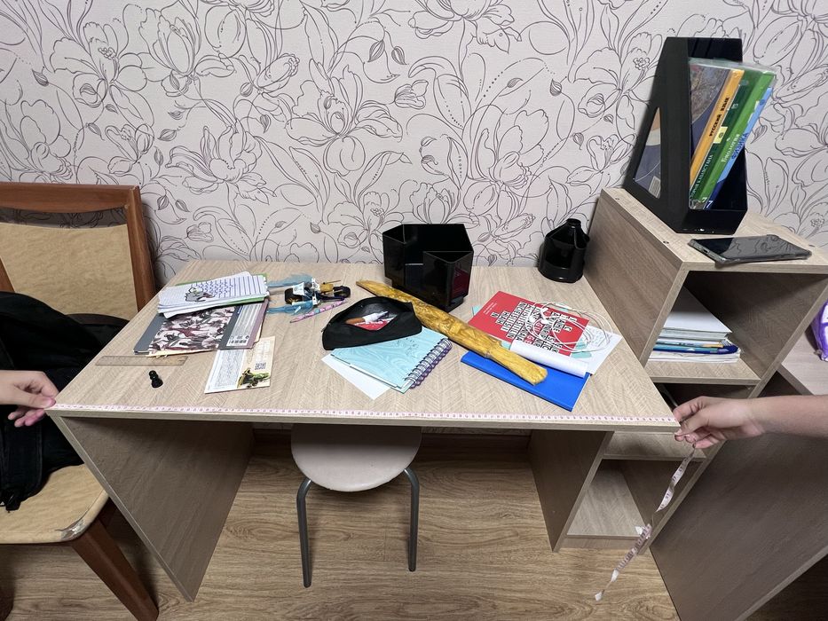 Стол ученический компактный в