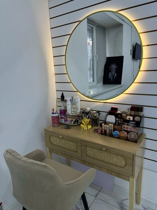 Кресло визажиста/бровиста