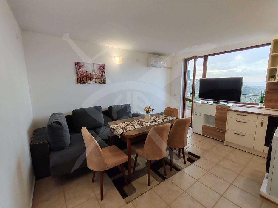 Дава се под наем Двустаен апартамент в Варна, Галата - 55 кв.м за 300 € - Снимка #1