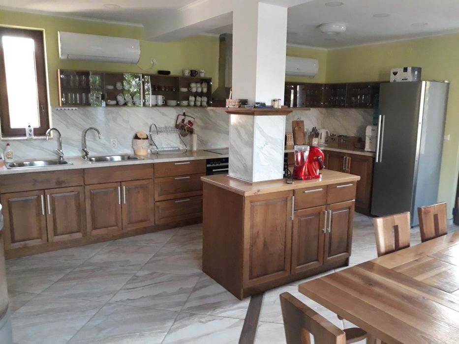 Вила на язовира  БЕЛВЮ