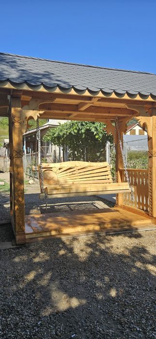 Balansoar de gradina scluptat