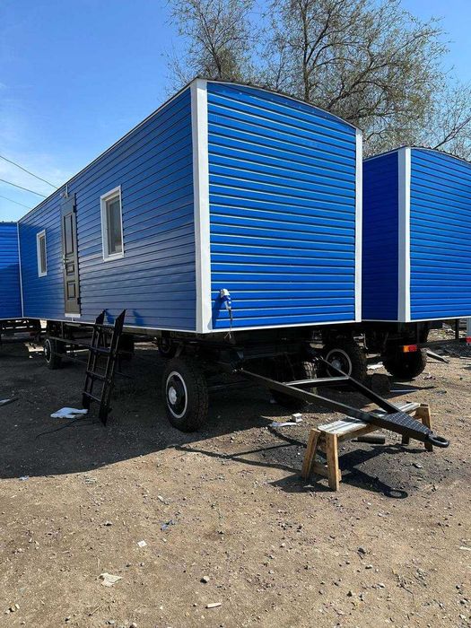 Вагон на колесах, шасси, вагончик