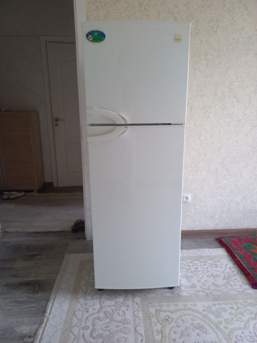 Продам холодильник Daewoo