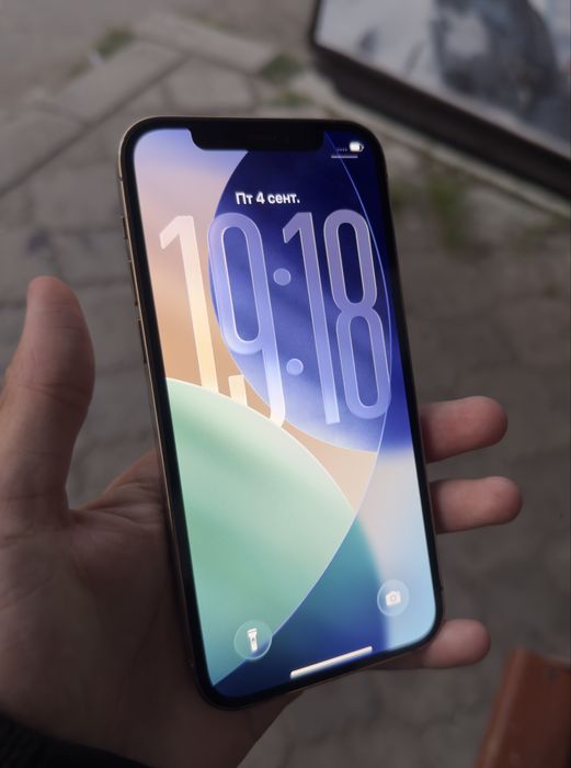 Продам iphone 12 pro 256гб