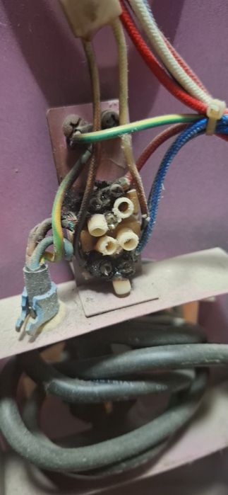 Обогреватель масленный не раб