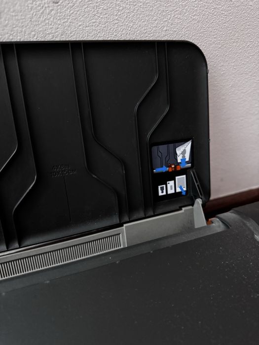 Принтер HP deskjet 2050a