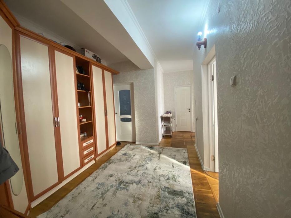 Продаётся 2х комнатная квартира