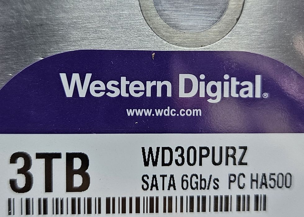 Жесткий диск sata 4Тб