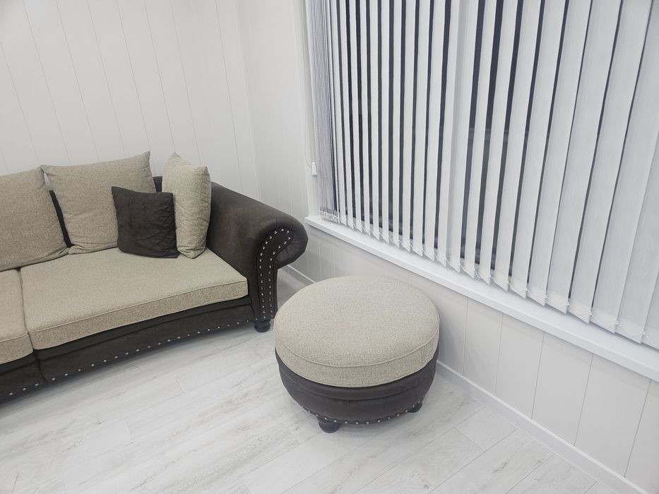 Немски диван "Шалеп" Lanpseape заедно с табуретка