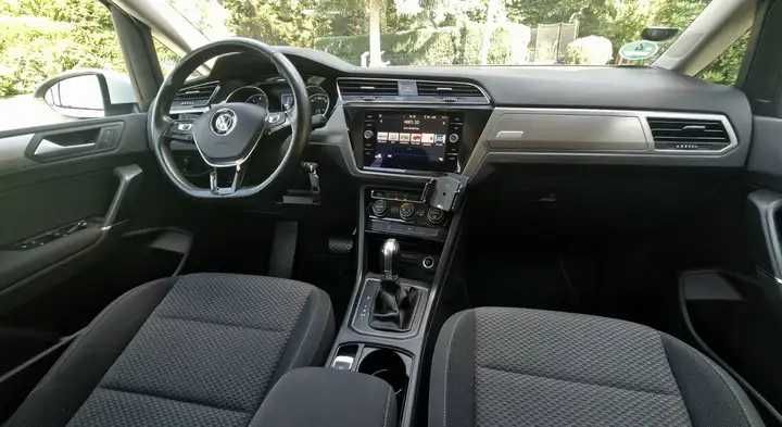 Volkswagen Touran (КАТО НОВА)