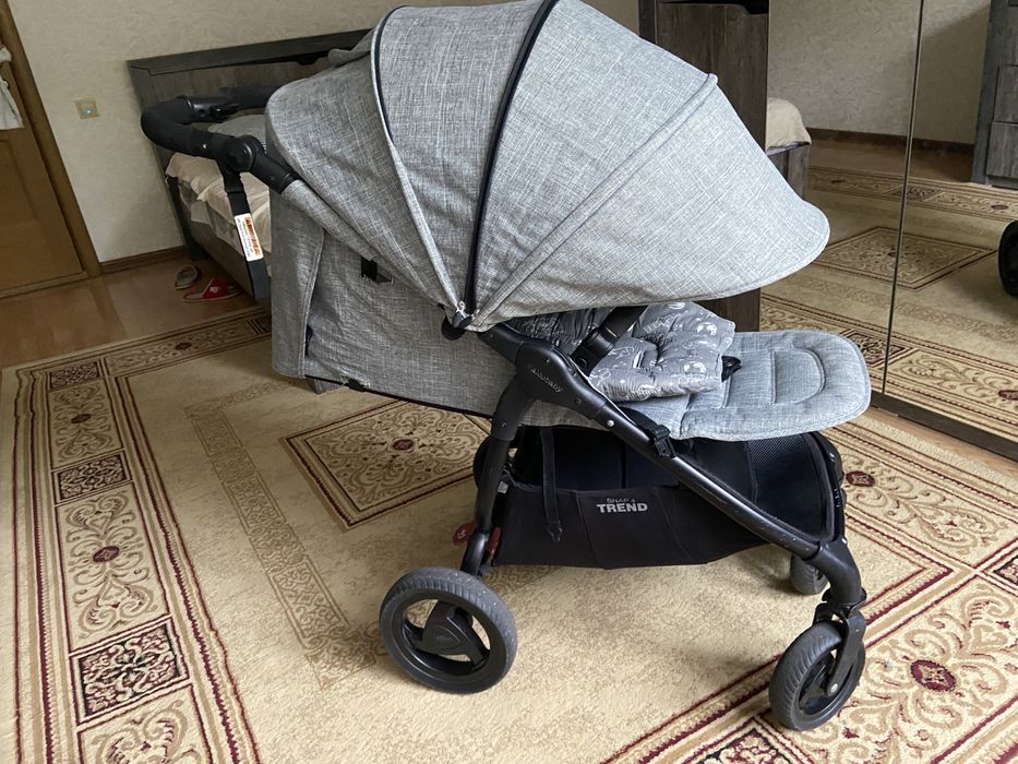 Продам детскую коляску