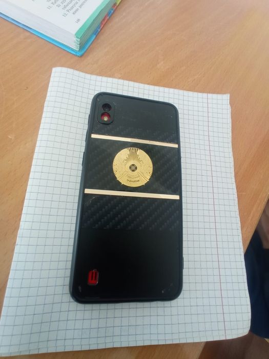 Продам самсунг А 10