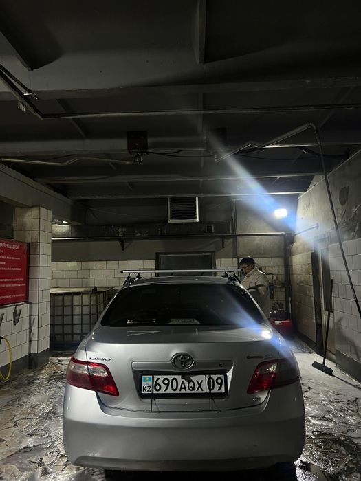 Продаю Камри 40.