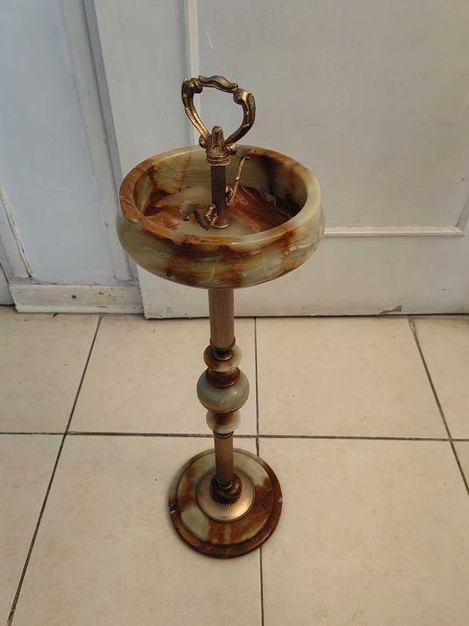 Винтидж пепелник