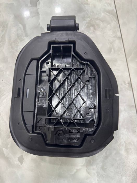 Toyota BZ4X Auto zapchasti