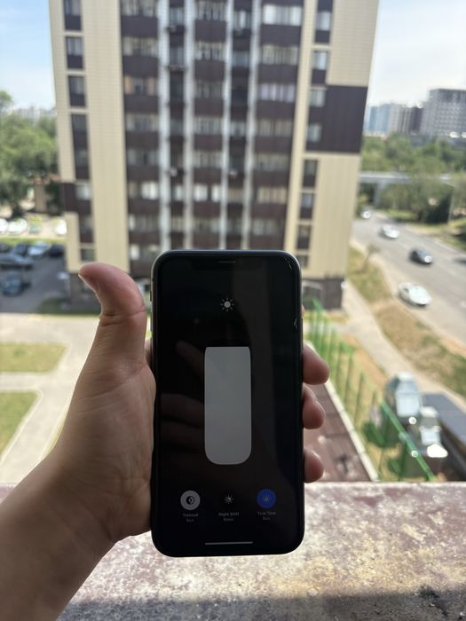 айфон          11