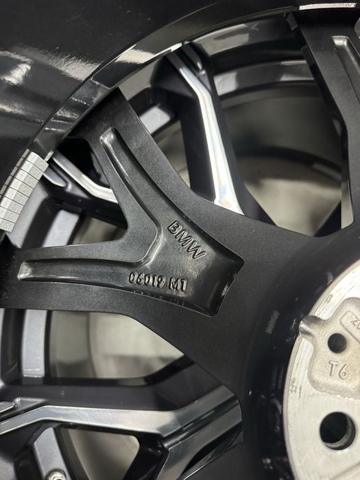 Jante Bmw X5 X6 R21 G05 G06 Originale M741 Pirelii 2024 vara 90%