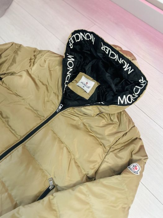 Geaca crem moncL marimea S