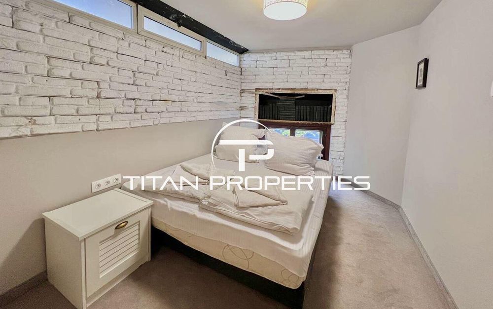 Дава се под наем Къща в Варна, Център - 200 кв.м за 1000 € - Снимка #2