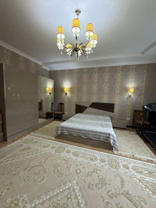 Продам спальный гарнитур