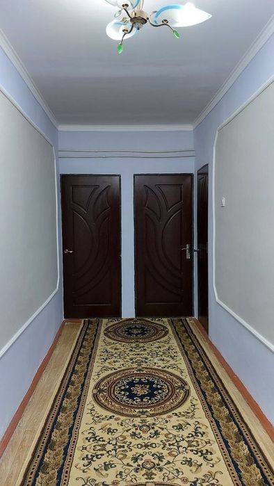 Beruniyda uy sotiladi