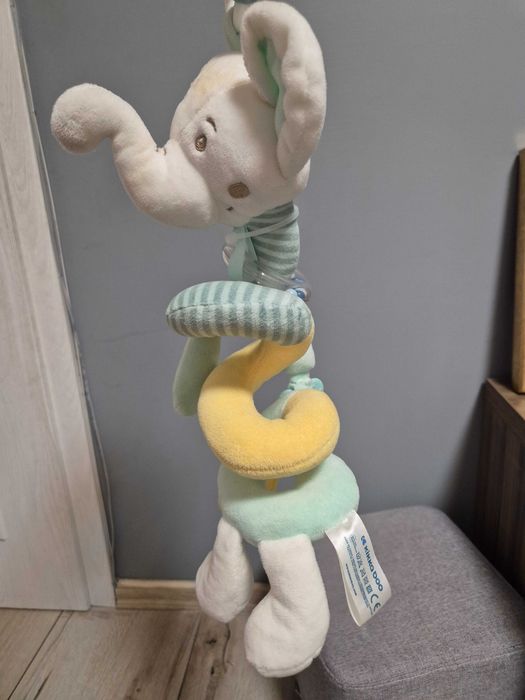 Бебешки барбарон с подарък висяща играчка