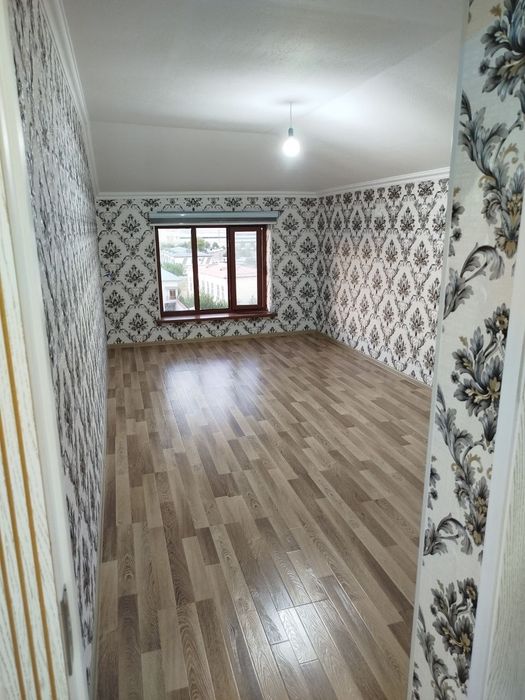 Продам квартиру  сина завод