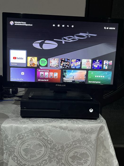 Xbox one 1 TB +un controller