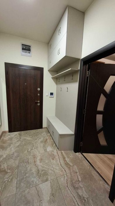 Дава се под наем Двустаен апартамент в Пловдив, Тракия - 63 кв.м за 561 € - Снимка #12